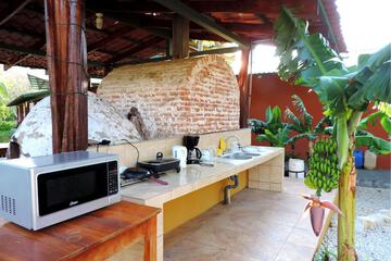 Shared kitchen facilities