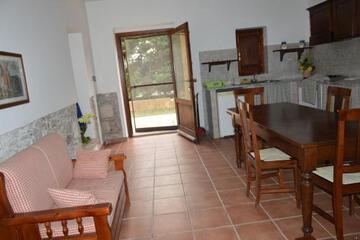 Photo 33