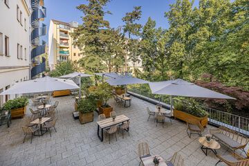 Sundeck