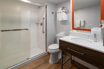 Bathroom shower