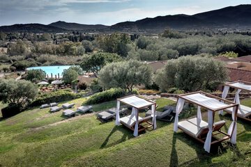 Infinity pool