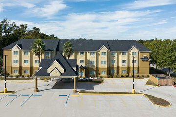 Microtel Inn & Suites by Wyndham Houma