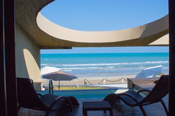 Beach/ocean view