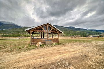 BBQ/picnic area