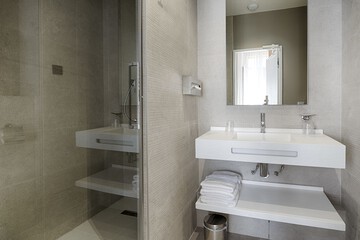 Bathroom shower
