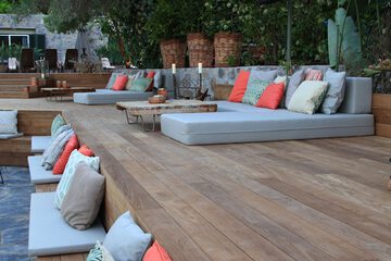 Sundeck