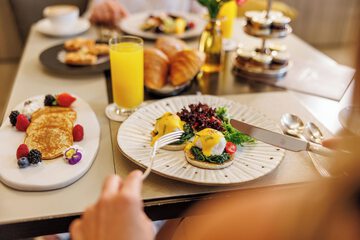 Breakfast meal
