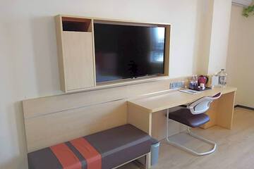 Photo 4