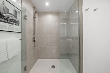 Bathroom shower