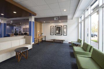 Holiday Inn Express & Suites Alpena Downtown