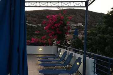 Sundeck