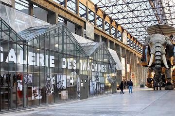 Shopping mall