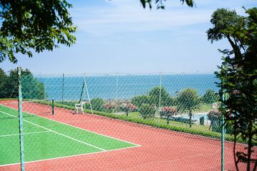 Tennis court