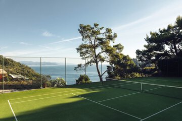 Tennis court