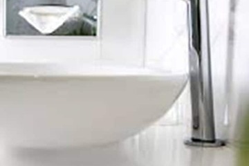 Bathroom sink