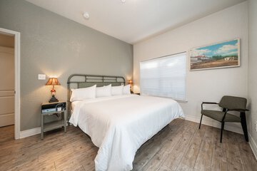 Room 148 of 211