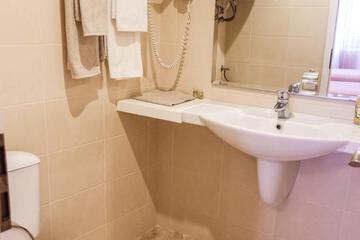 Photo 44