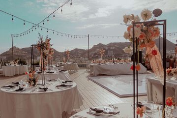 Indoor wedding