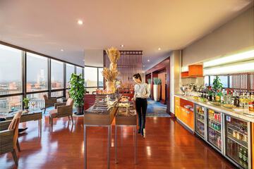 Executive lounge