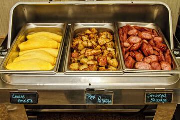 Breakfast/Coffee Service 34 of 38