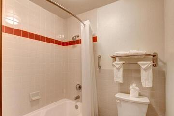 Photo 38