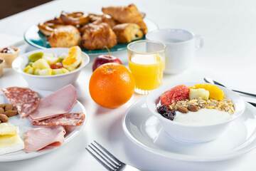 Breakfast area