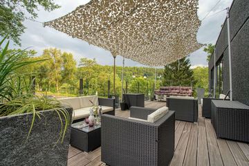 Sundeck