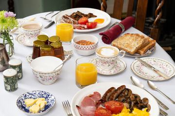 Breakfast meal