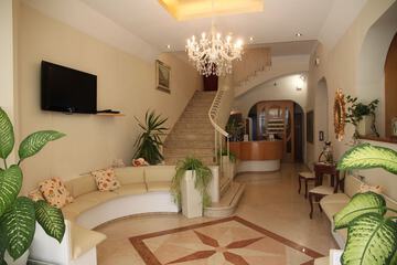 Reception hall