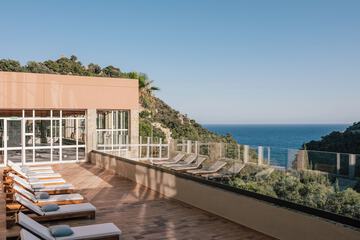 Sundeck