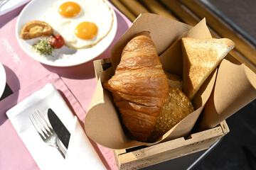 Breakfast meal
