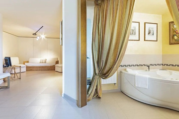 guest_rooms