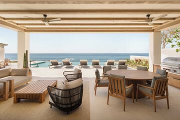 Beach/ocean view