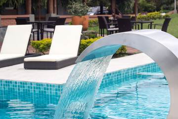 Pool waterfall