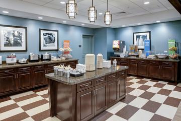 Breakfast/Coffee Service 65 of 78