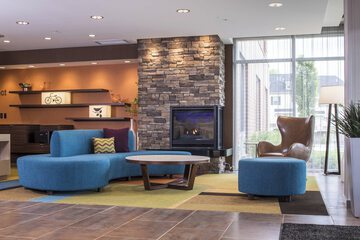 Fairfield Inn & Suites by Marriott Pittsburgh North / McCandless Crossing