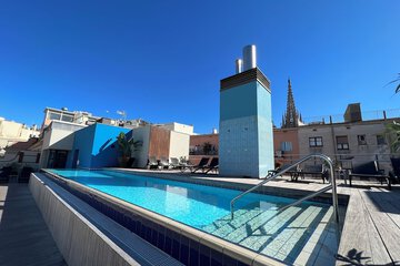 Rooftop pool