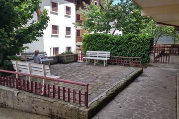Photo 24