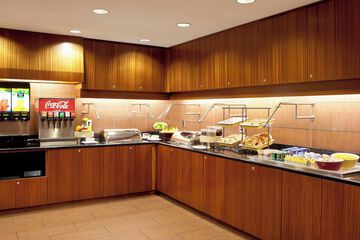 Breakfast/Coffee Service 25 of 30