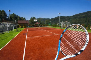 Tennis court