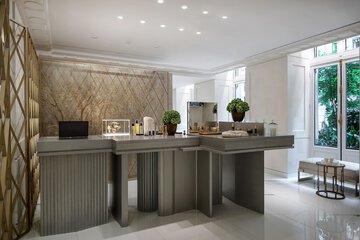 Spa reception