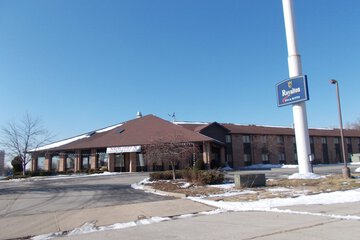Royalton Inn and Suites Wilmington