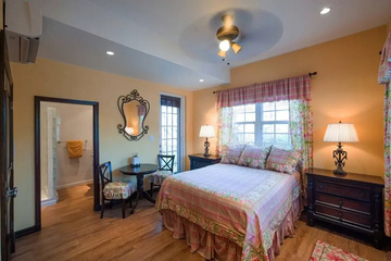 guest_rooms