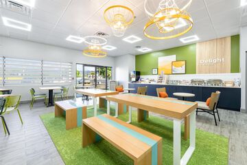 Breakfast area