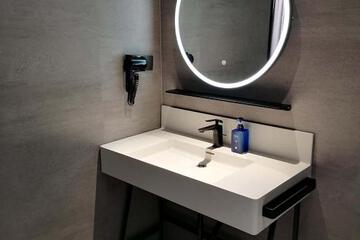 Photo 48