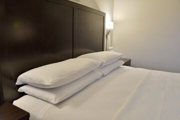 Room 11 of 49