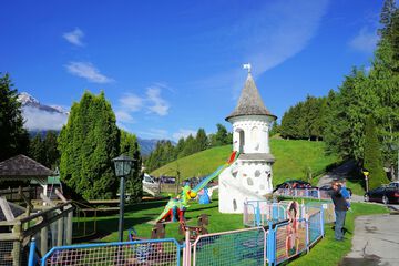 Children's play area - outdoor
