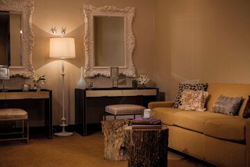 Ballroom/Hall 48 of 51