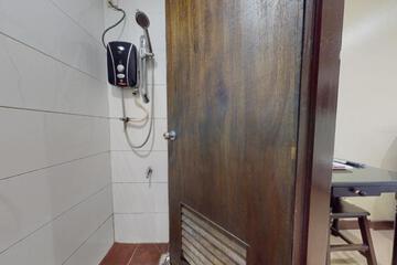 Photo 32