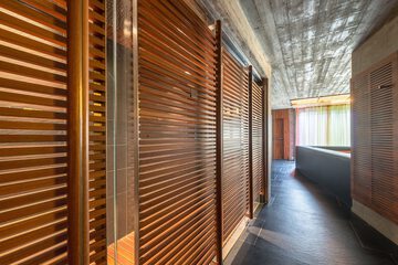 Steam room